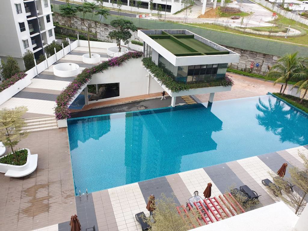 Facing Pool Ivory Residence, Kajang - photo 2