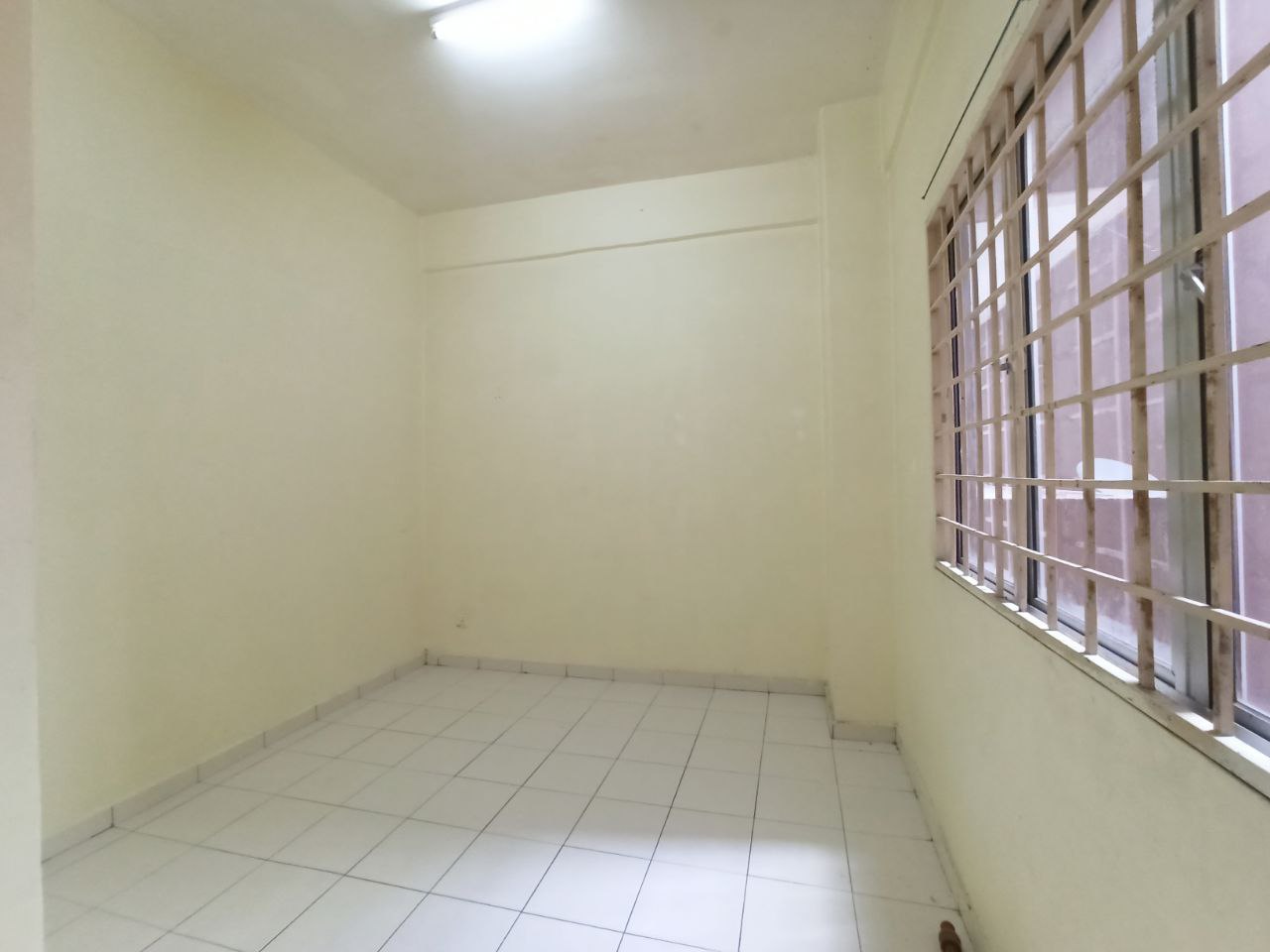 Selesa i-Resort Apartment, Taman Damai Mewah, Kaja - photo 11