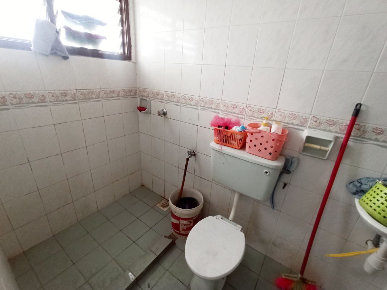 Renovated 2 Storey Terrace Taman Taming Impian - photo 12