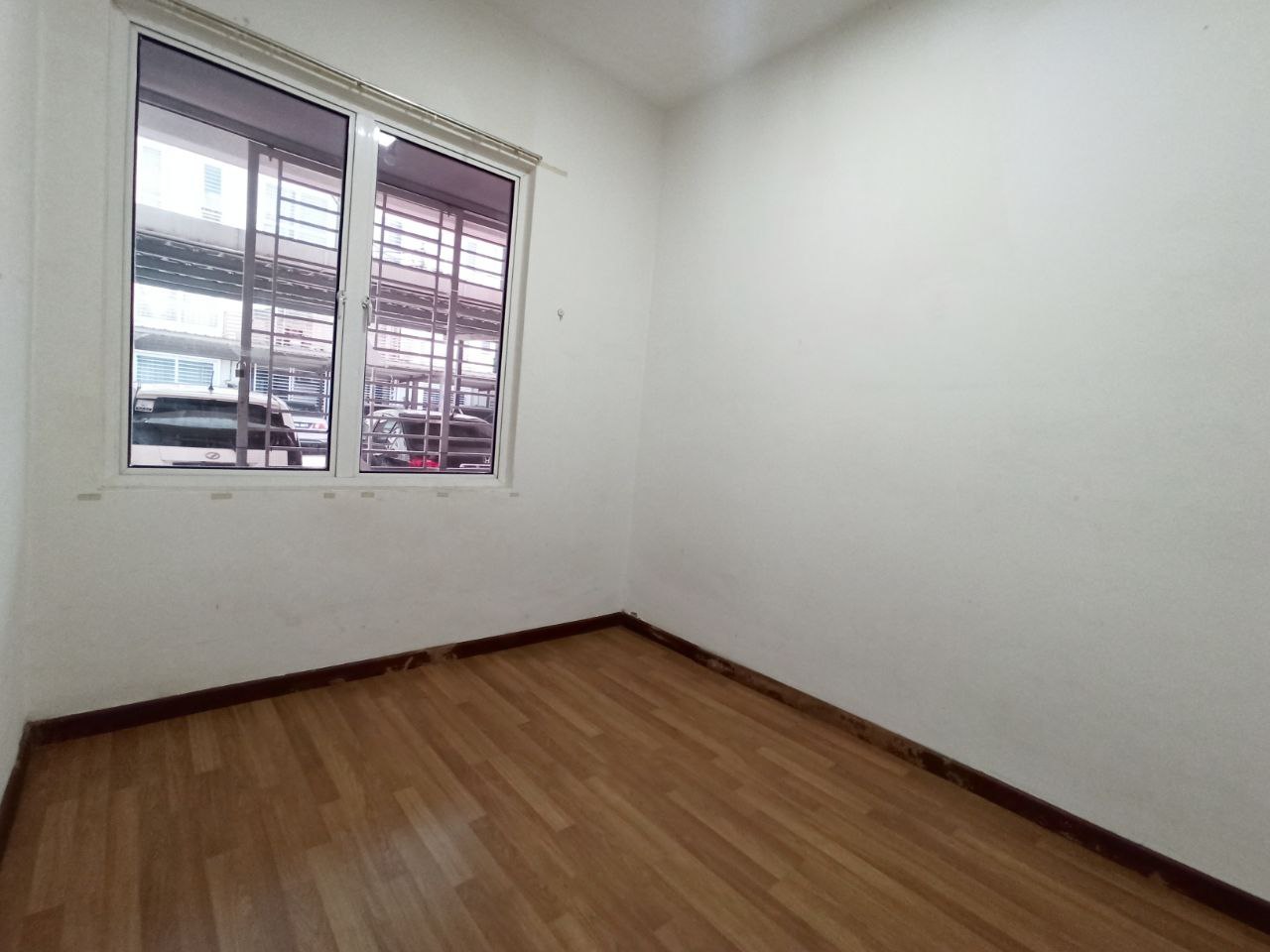 Ground Floor 2 Storey Townhouse Taman Sabha Impian - photo 5