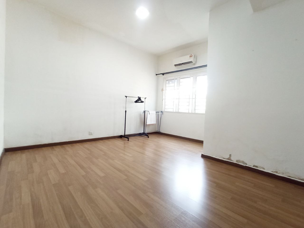 Ground Floor 2 Storey Townhouse Taman Sabha Impian - photo 11