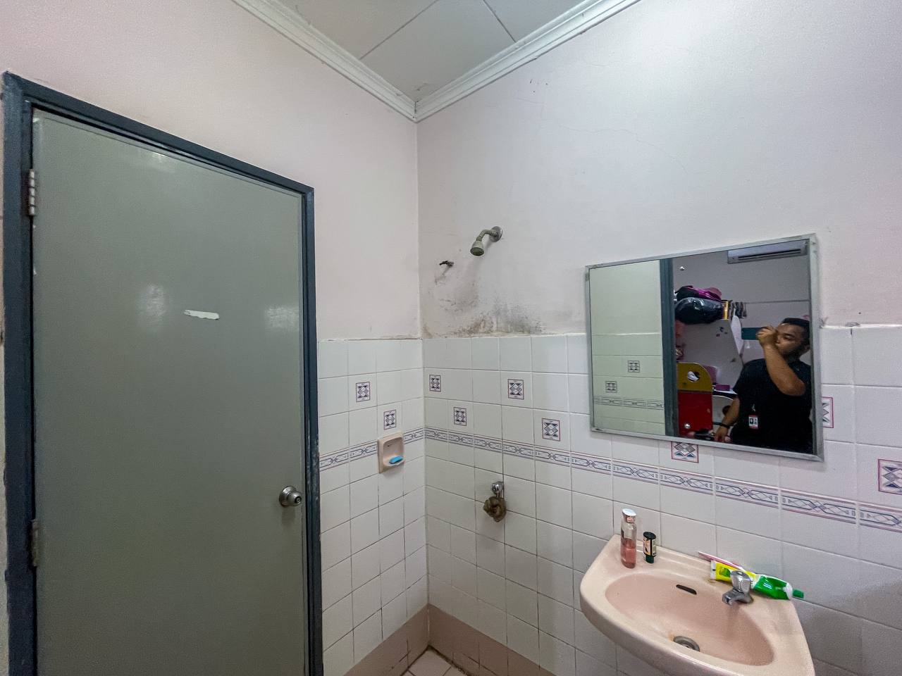 Facing Open 2 Storey Semi D Bandar Tun Hussein Onn - photo 8