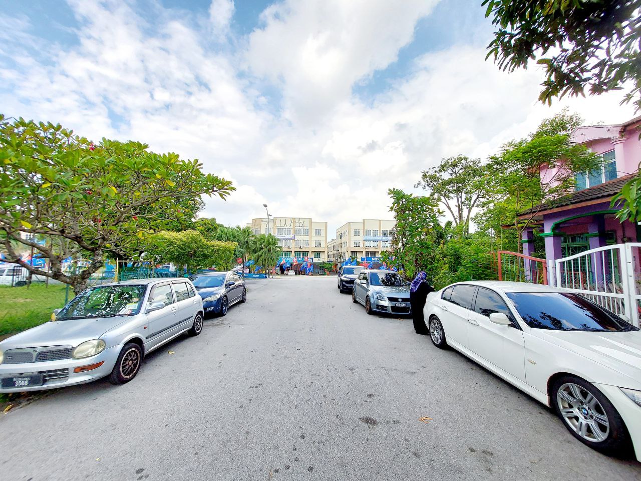 Low Booking 2 Storey Terrace Warisan Megah, Sepang - photo 4