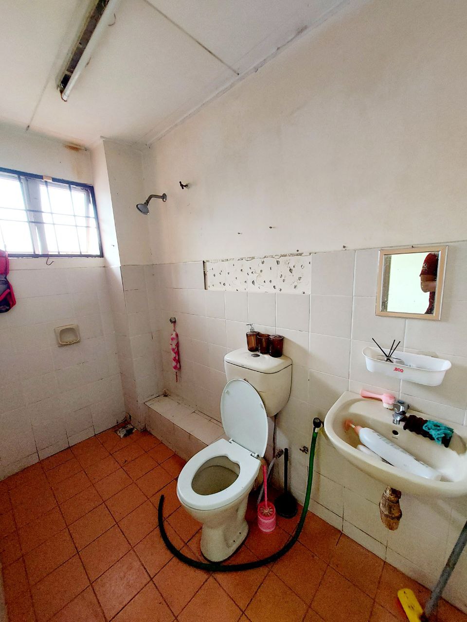 Low Booking 2 Storey Terrace Warisan Megah, Sepang - photo 6