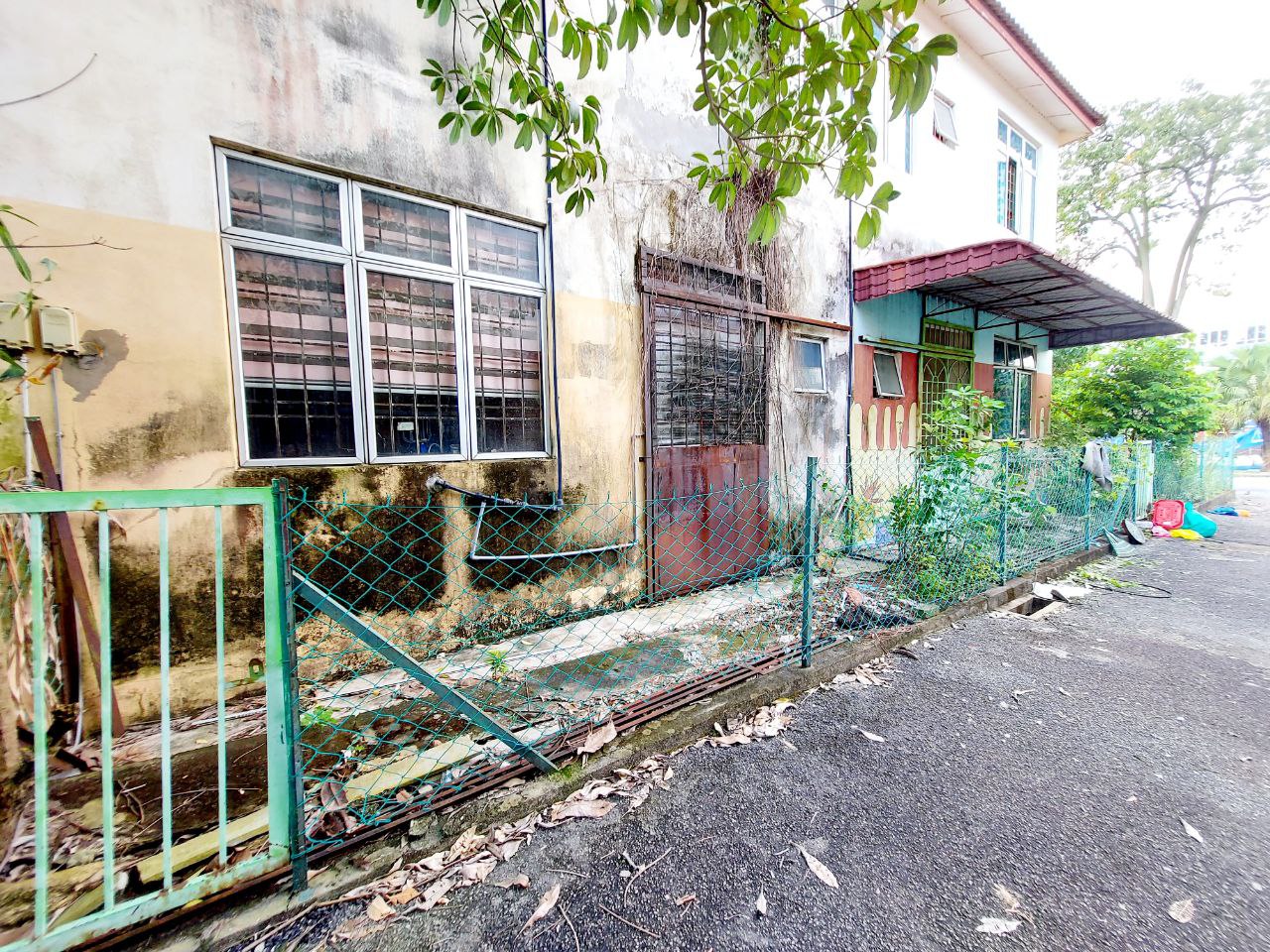 Low Booking 2 Storey Terrace Warisan Megah, Sepang - photo 7