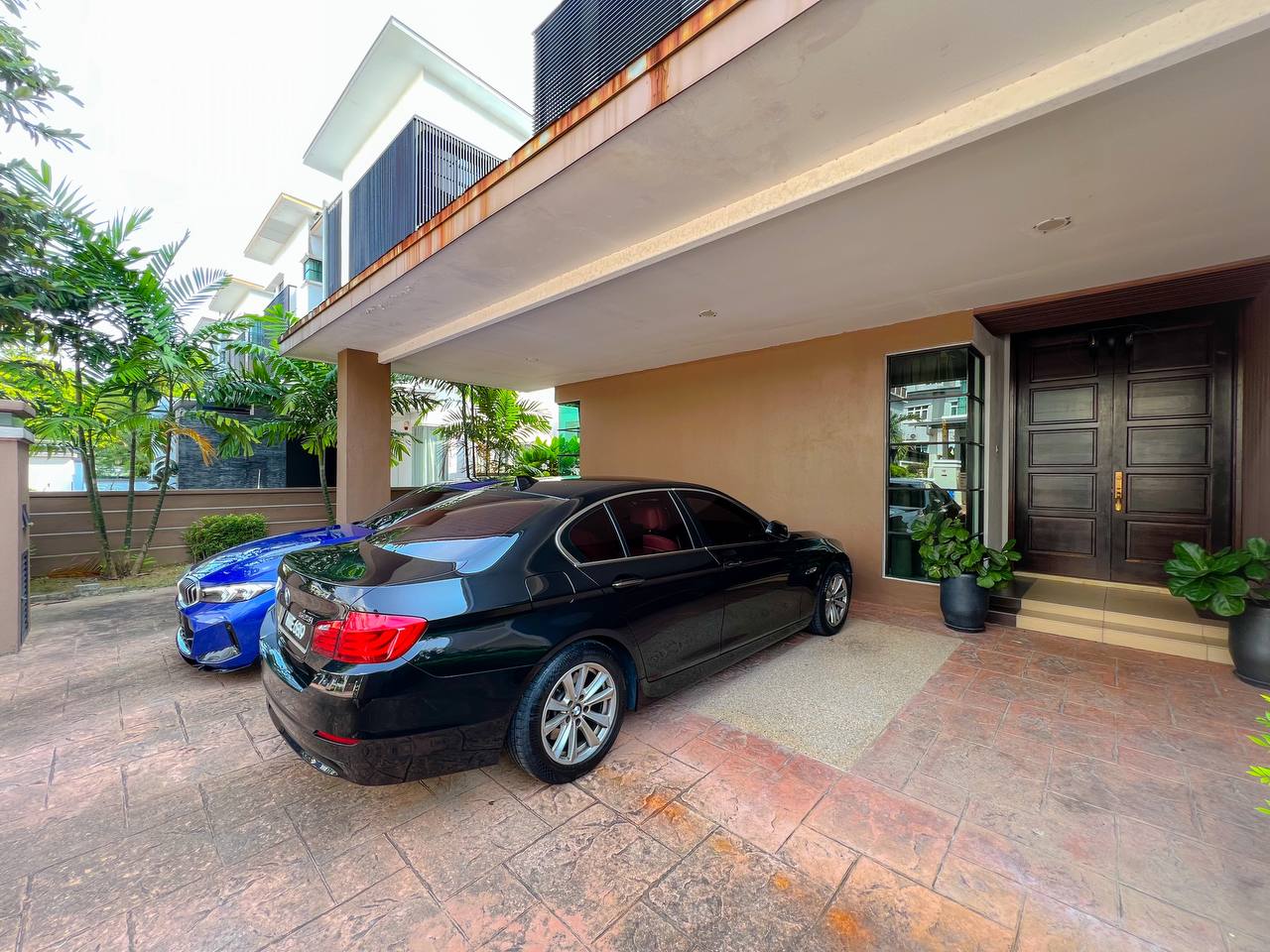 Renovated 3 StoreySemi D Jelutong Heights - photo 2