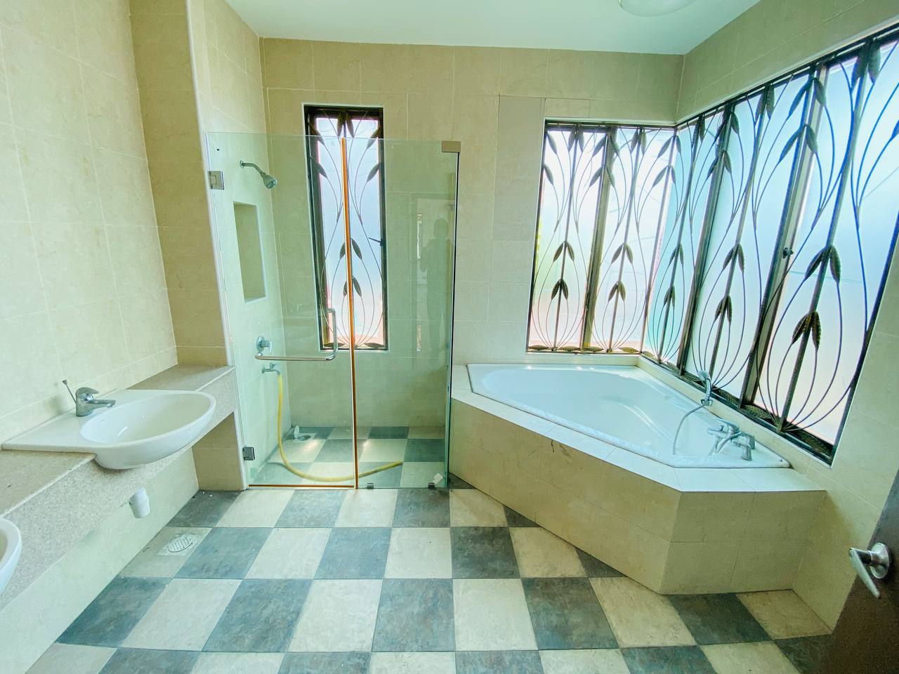 2 Storey Bungalow Aman Perdana Klang - photo 9