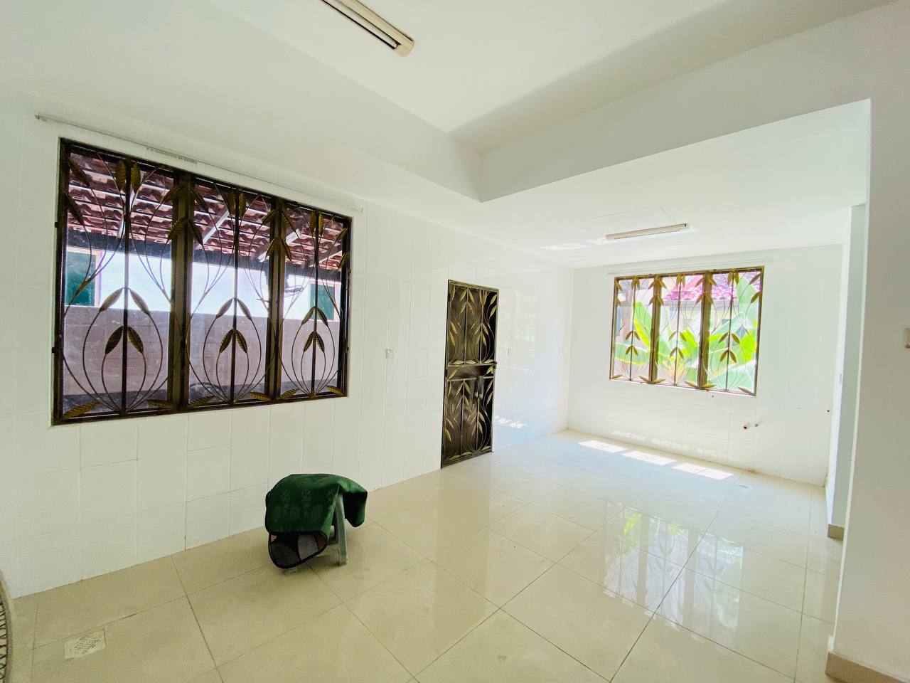 2 Storey Bungalow Aman Perdana Klang - photo 12