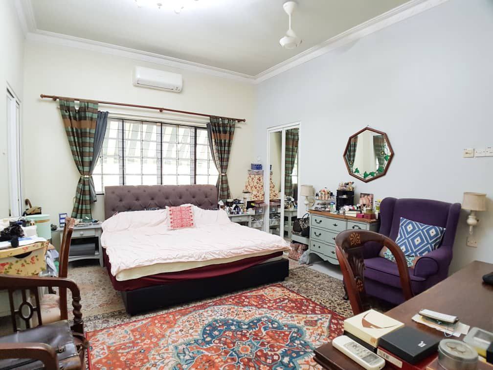 Single Storey Terrace Taman Mesra Batu 13 Kajang - photo 12