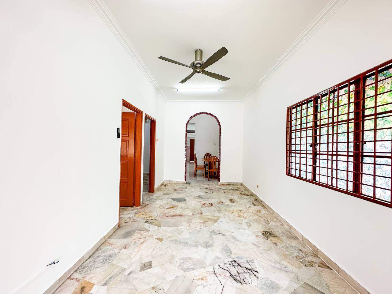 Single Storey Terrace Taman Berjaya Kajang - photo 11