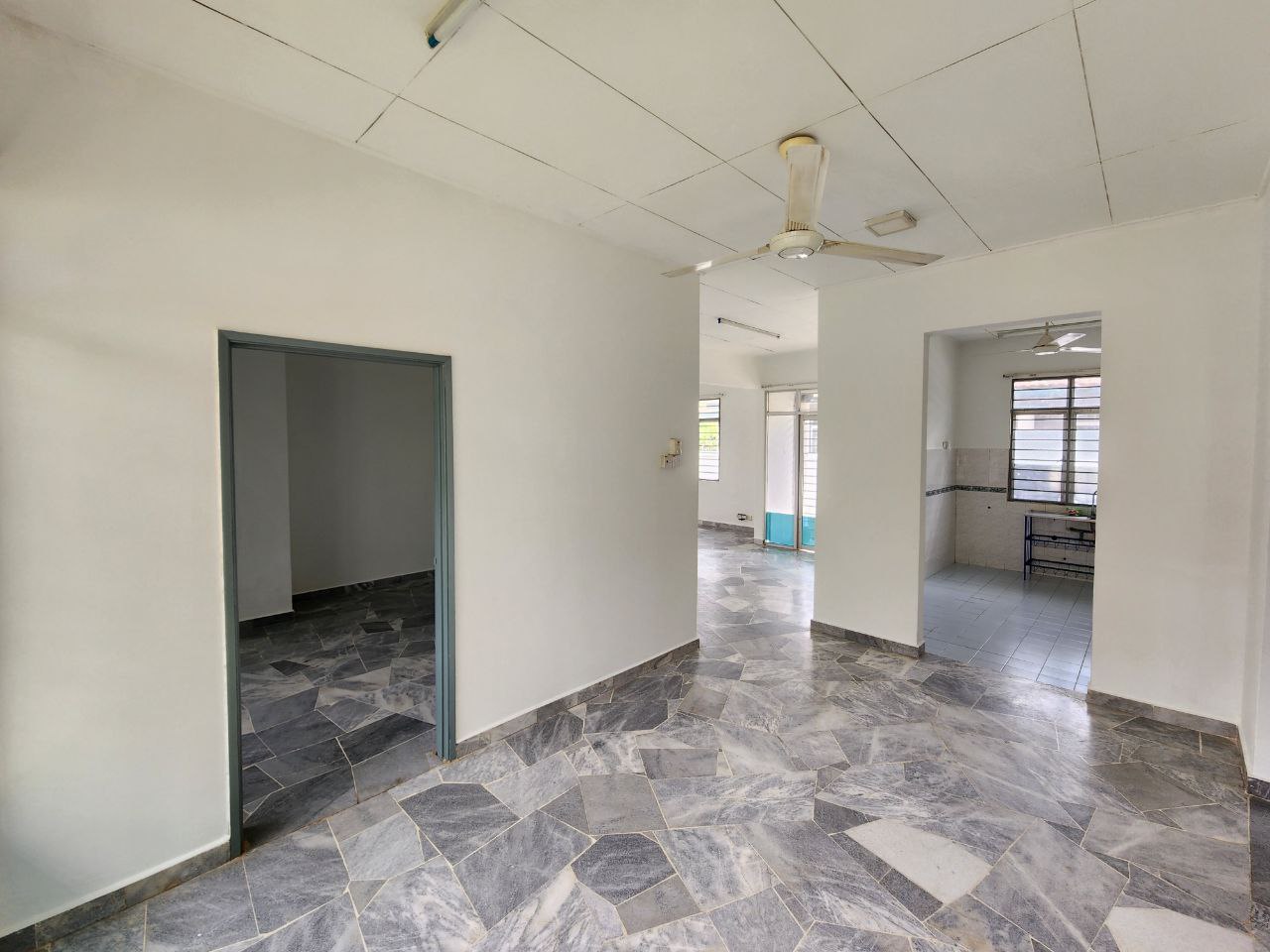Single Storey Bungalow Taman Tasik Semenyih - photo 7