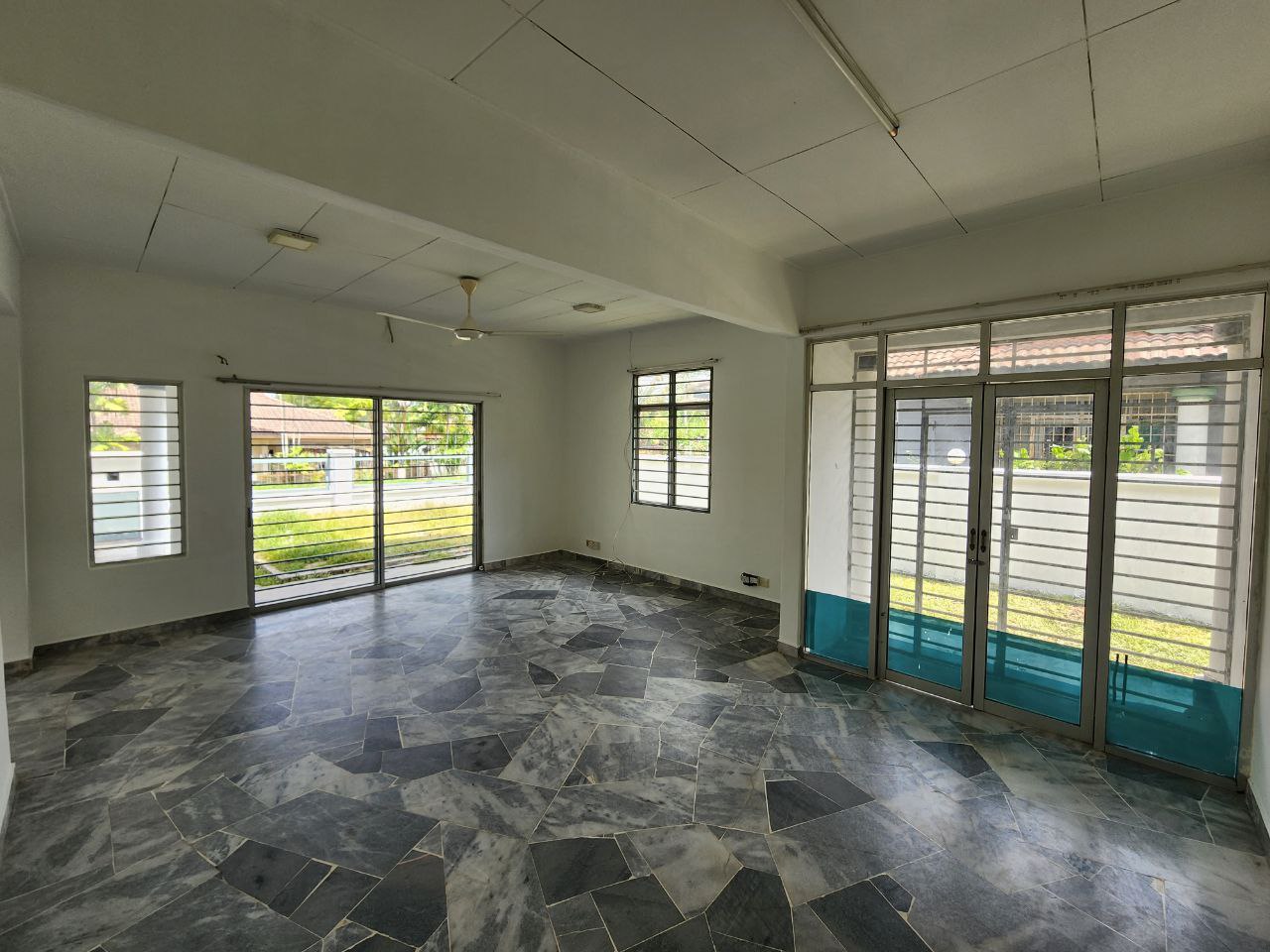 Single Storey Bungalow Taman Tasik Semenyih - photo 10