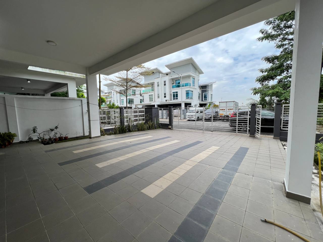 Facing Open 3 Storey Semi D Sentosa Height Kajang - photo 12