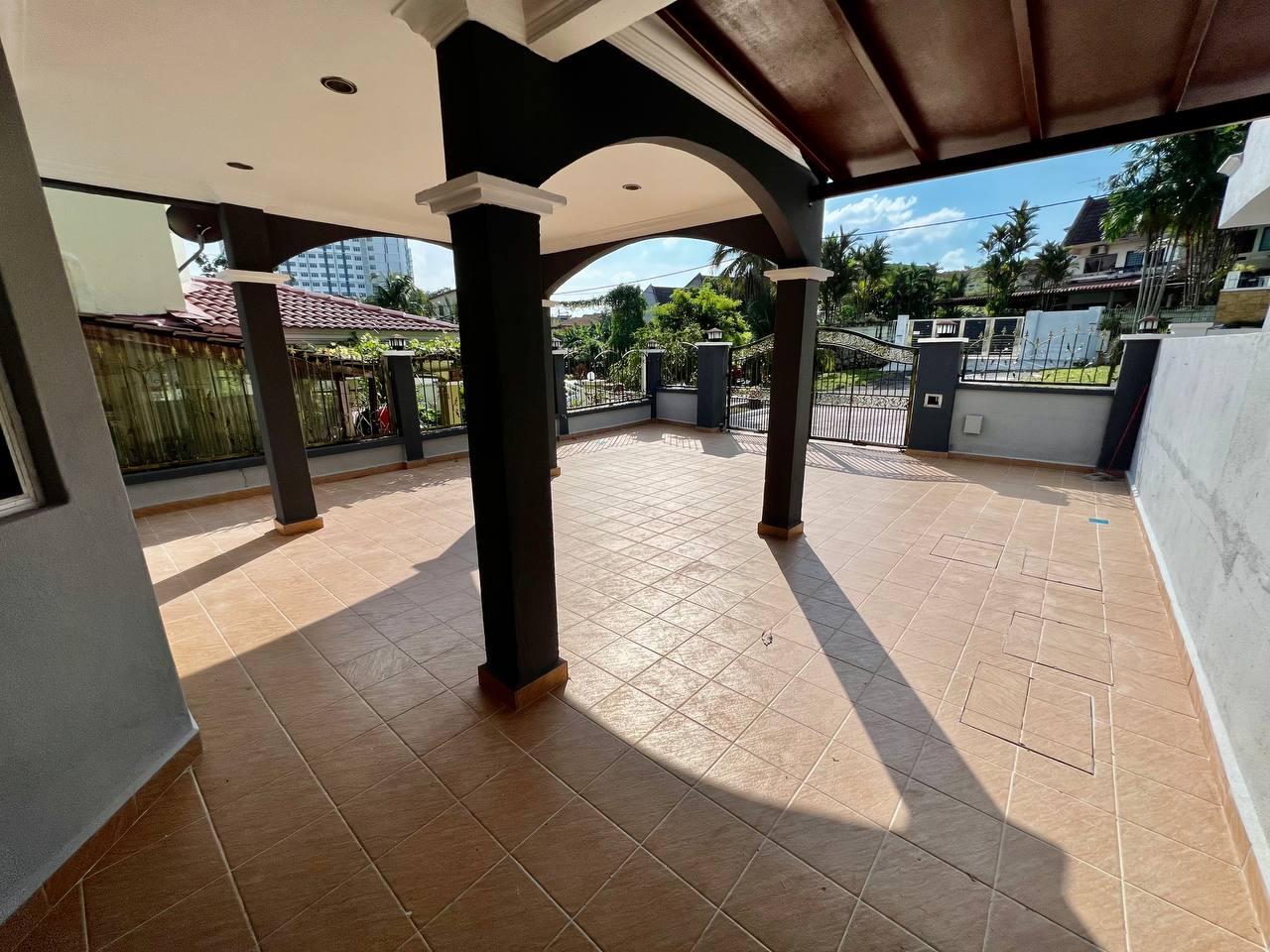End Lot 2 Storey Terrace Taman Bukit Kajang - photo 2