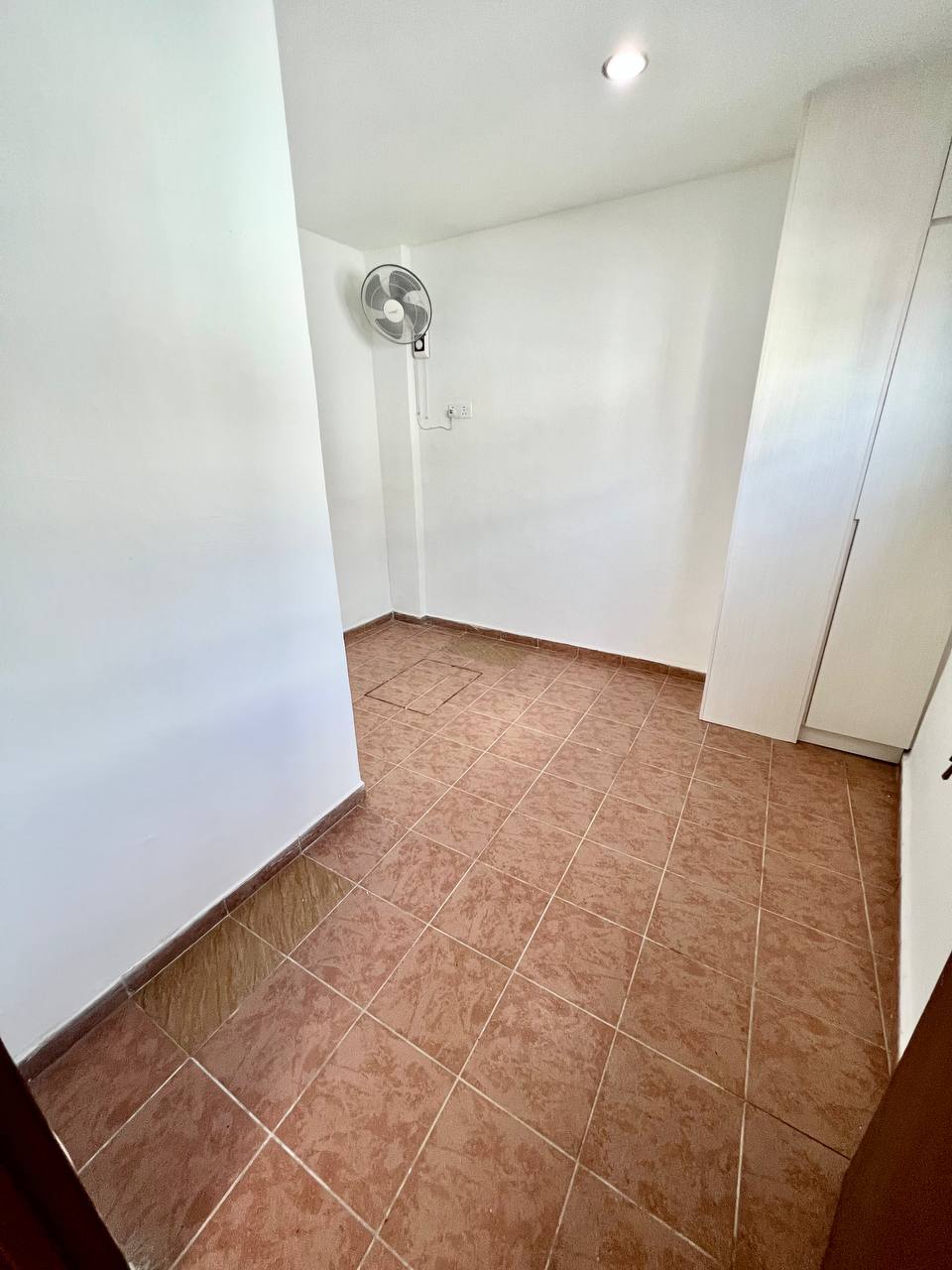 End Lot 2 Storey Terrace Taman Bukit Kajang - photo 3