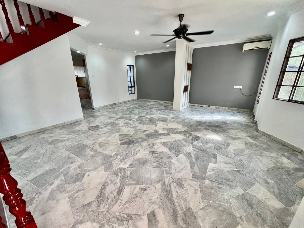 End Lot 2 Storey Terrace Taman Bukit Kajang - photo 4