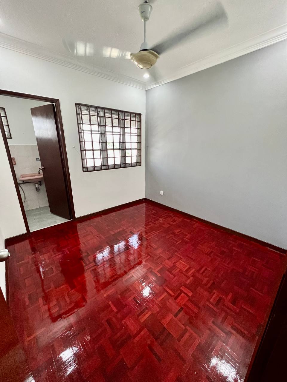End Lot 2 Storey Terrace Taman Bukit Kajang - photo 13