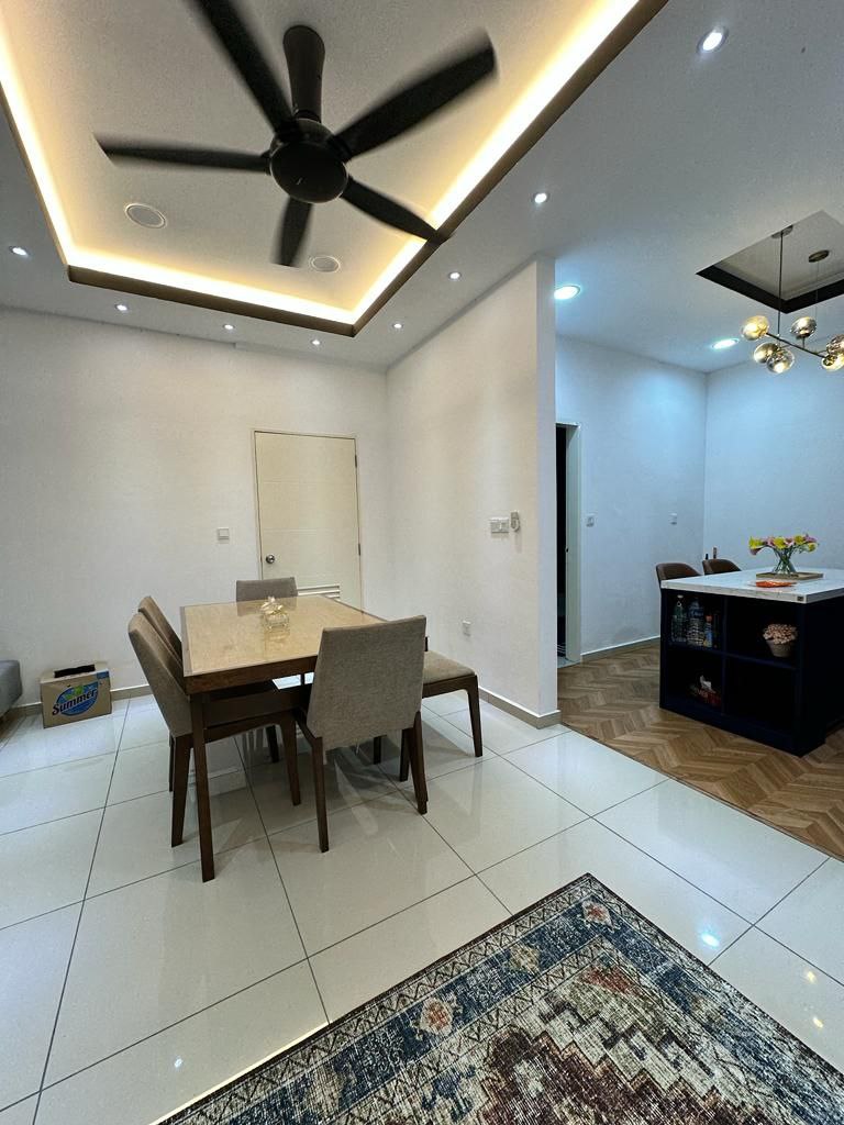 Facing Open 2 Storey Terrace Tiara Sendayan - photo 3