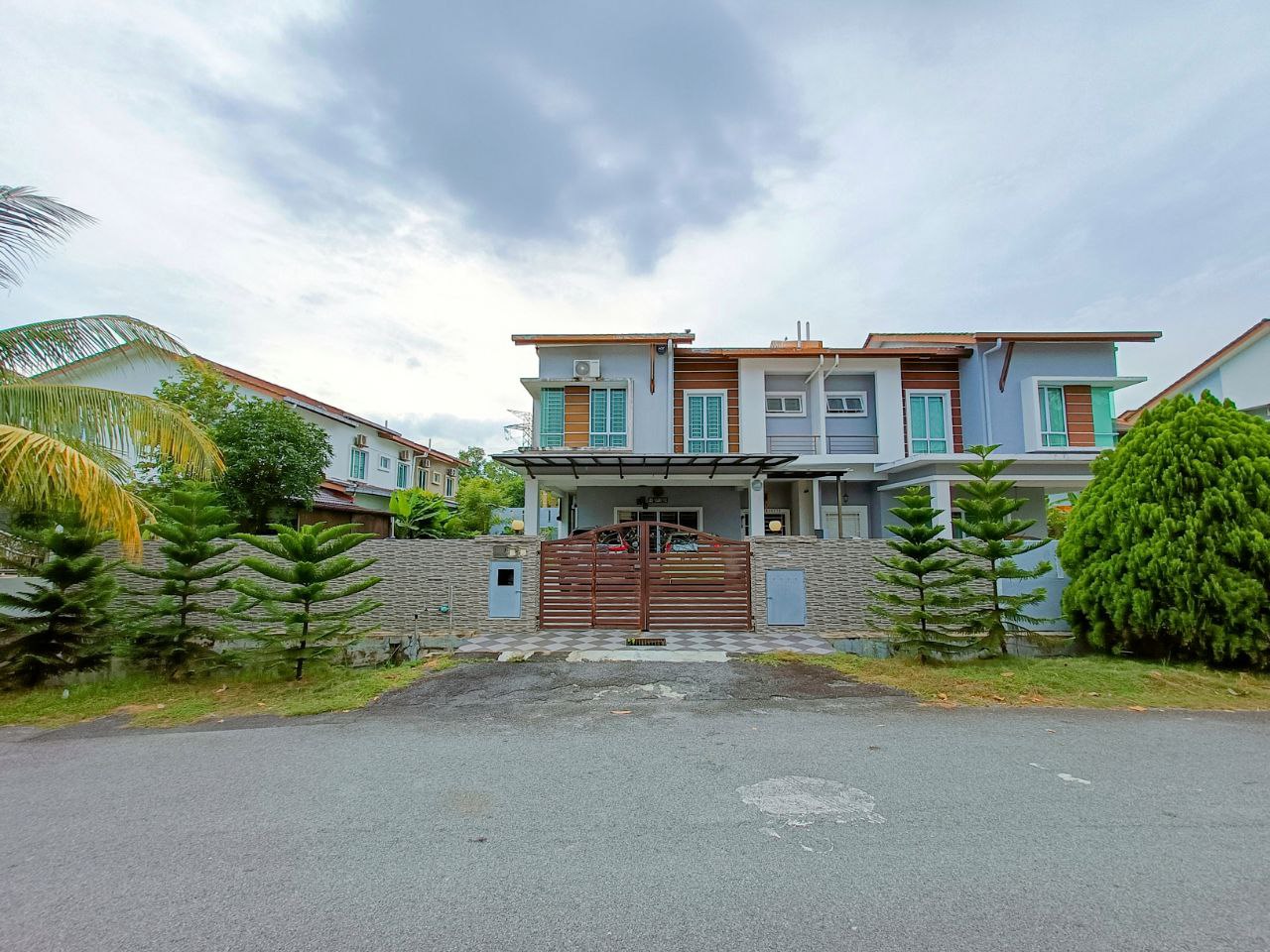 Fully Renovated 2 Storey Semi D Bandar Tasik Kesum - photo 3