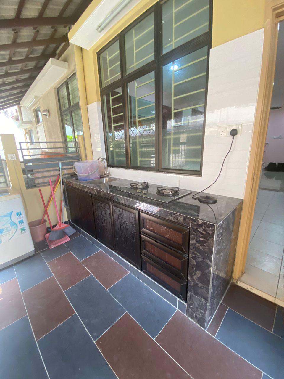 Extended Kitchen 2 Storey Terrace Putra Height - photo 11
