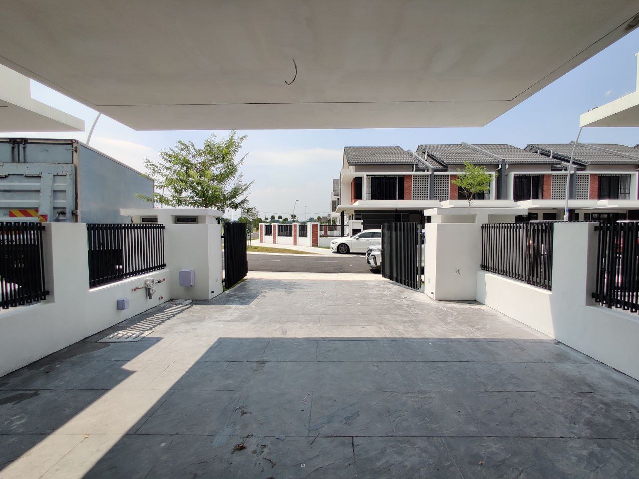 Spacious 2 Storey Terrace Elmina Greeen 3, Elmina - photo 5