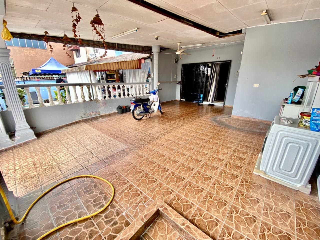 Extended 2 Storey Terrace Taman Sei Mawar Senawang - photo 2