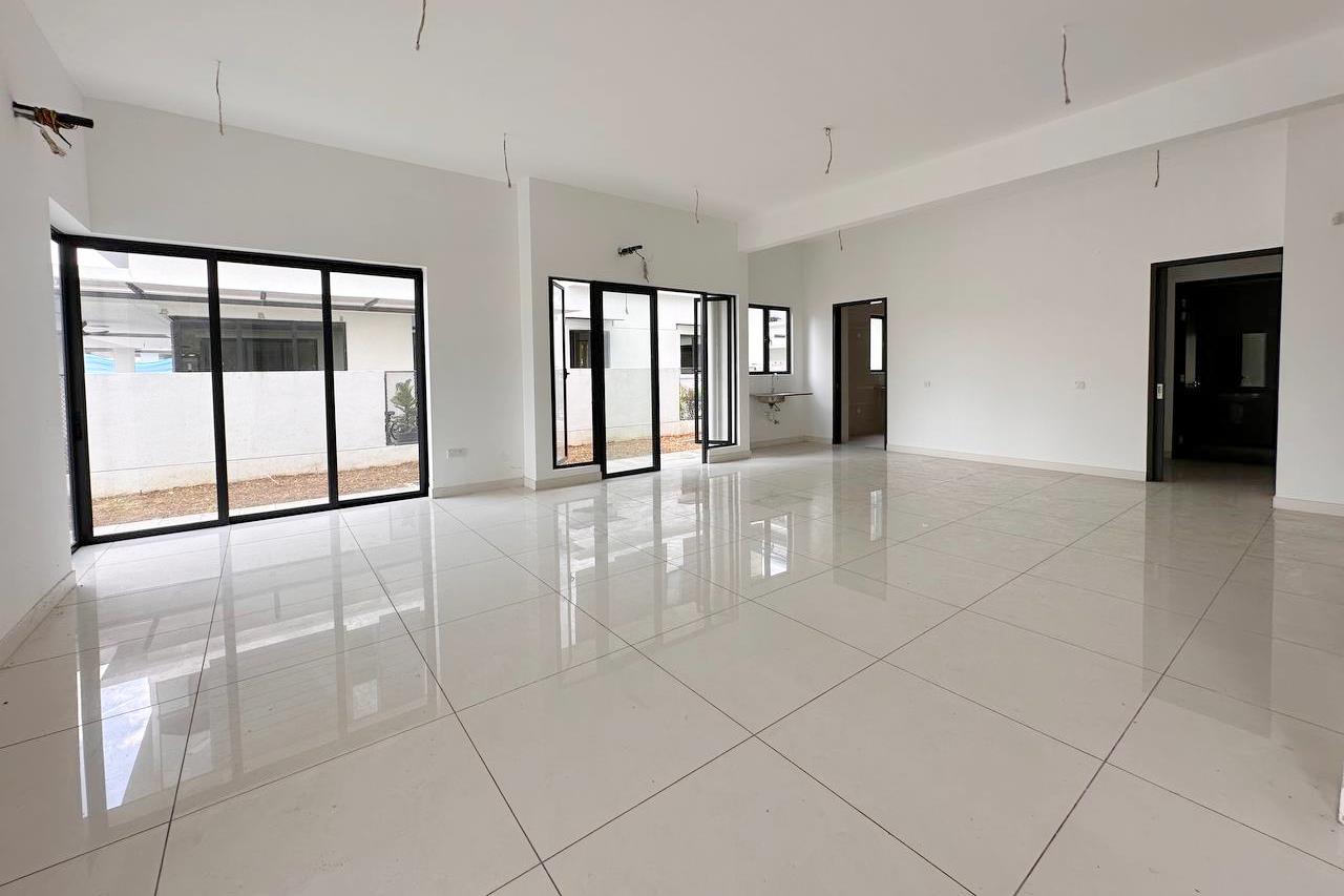 Reesia Elmina Garden Semi D - photo 6