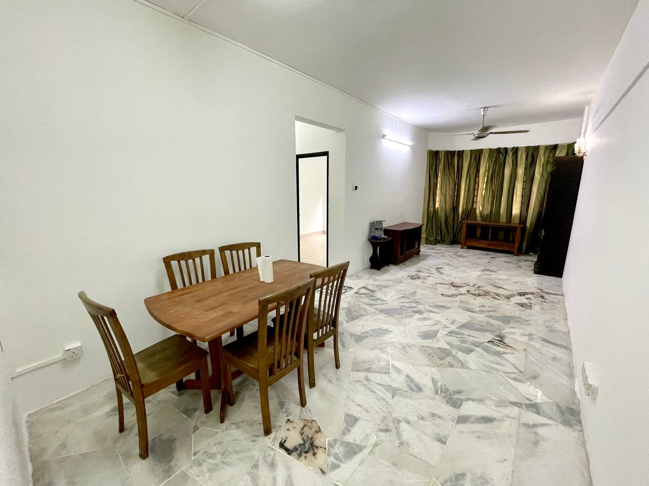 Vista Seri Putra Apartment - photo 4