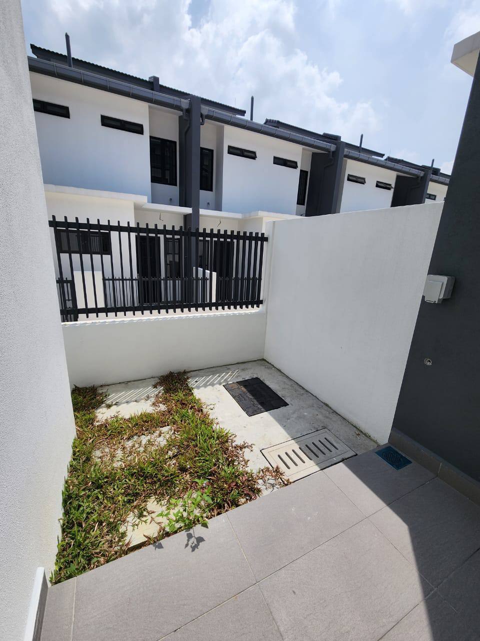 Elmina Green 3 - photo 10
