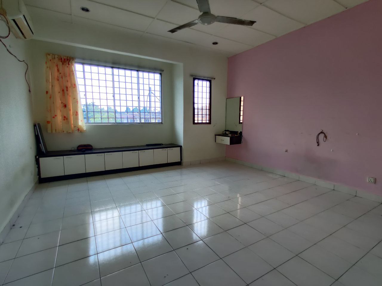 End Lot Taman Prima Saujana Kajang - photo 10