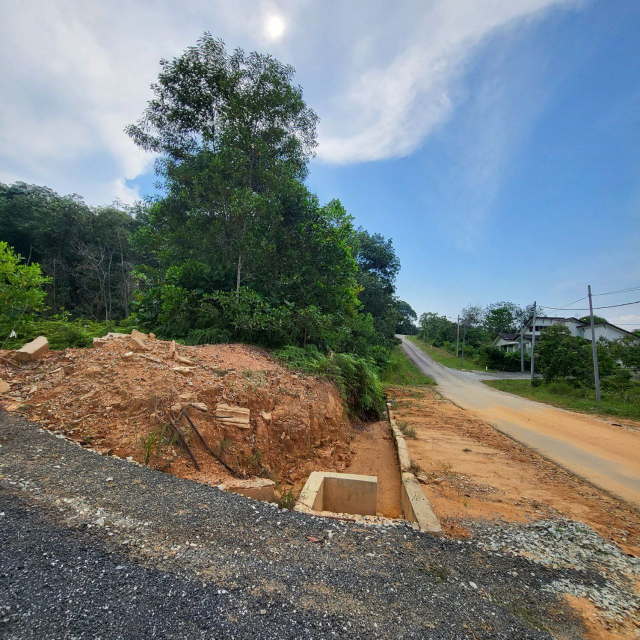Kampung Tengah Sungai Merab - photo 6