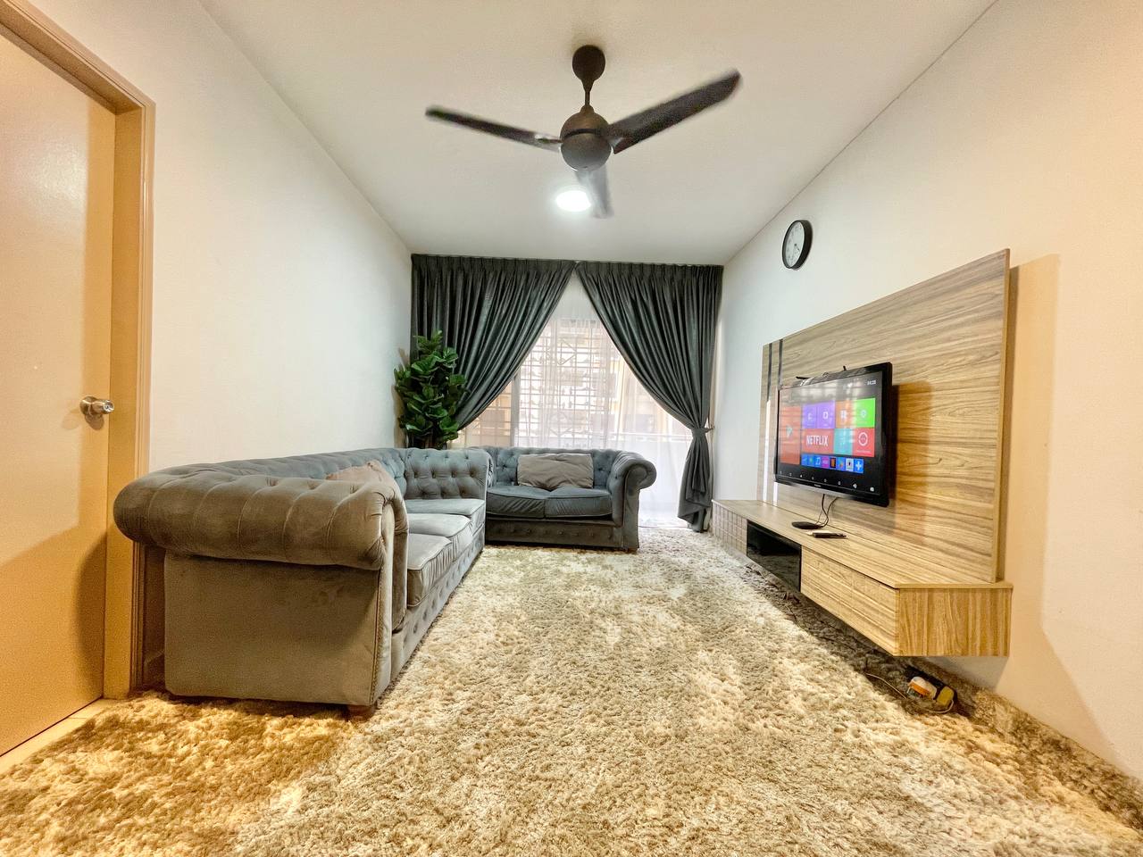 Palm Spring Condominium - photo 4