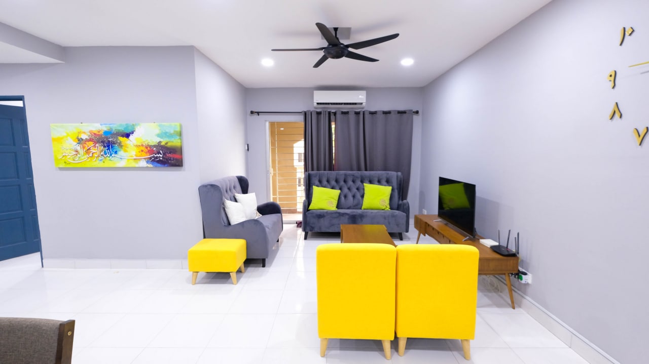 Villa Pavilion Condominium - photo 2