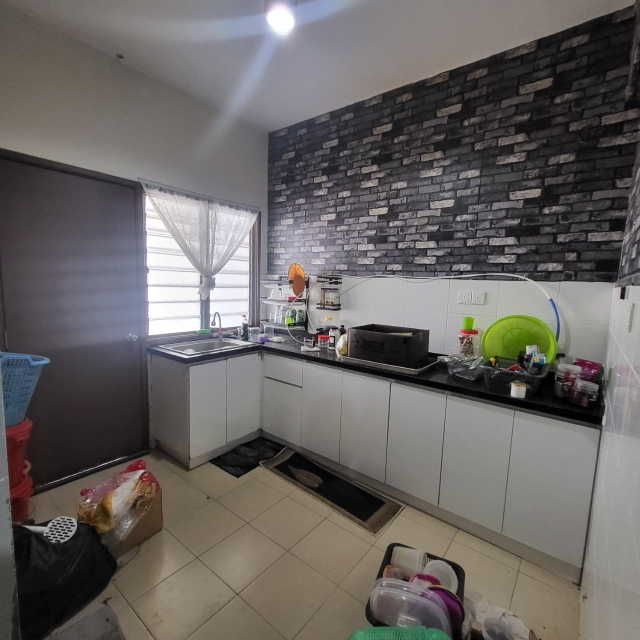 Villa Impiana Taman Pelangi Semenyih - photo 9