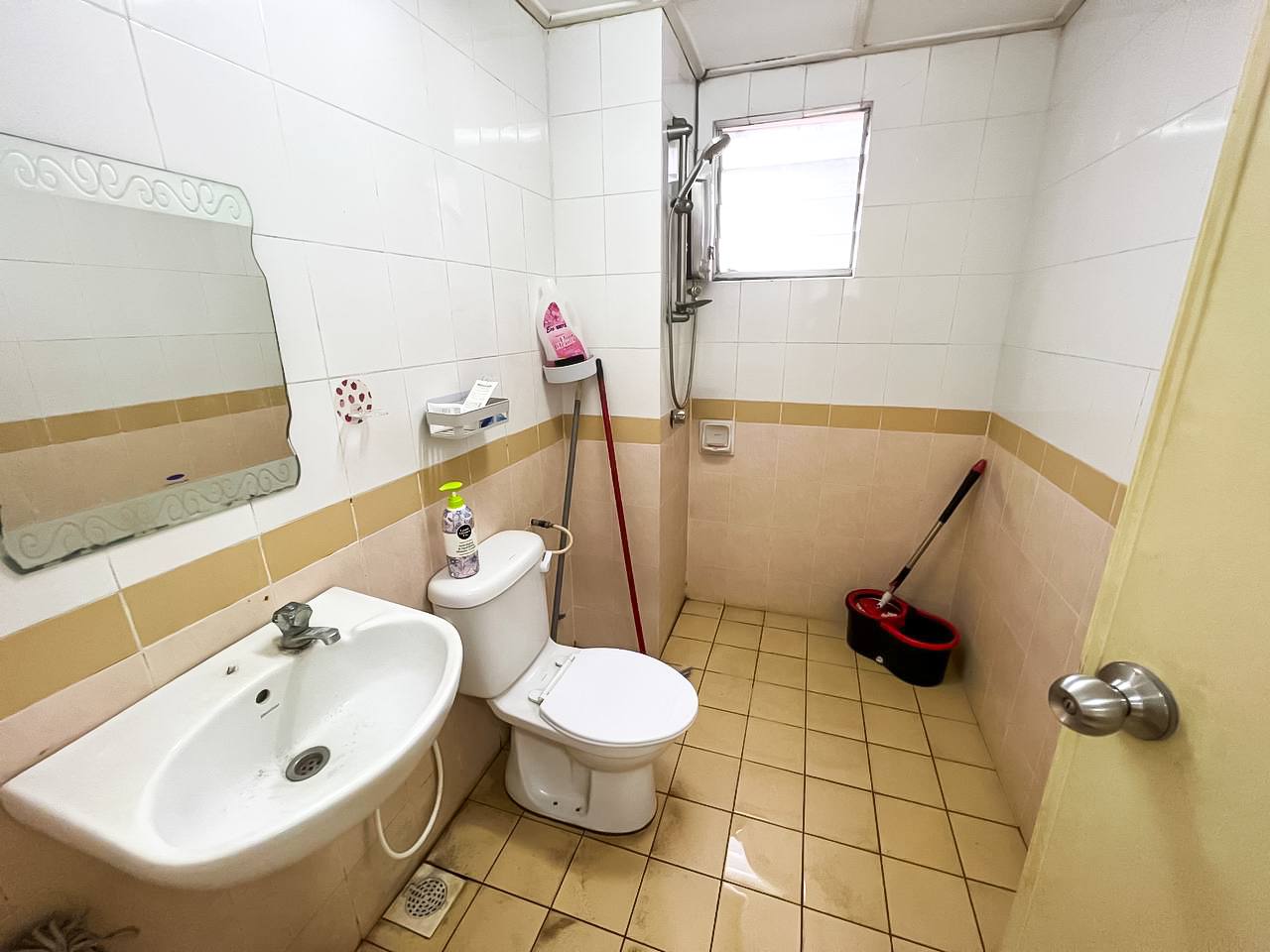 D Shire Villa - photo 13