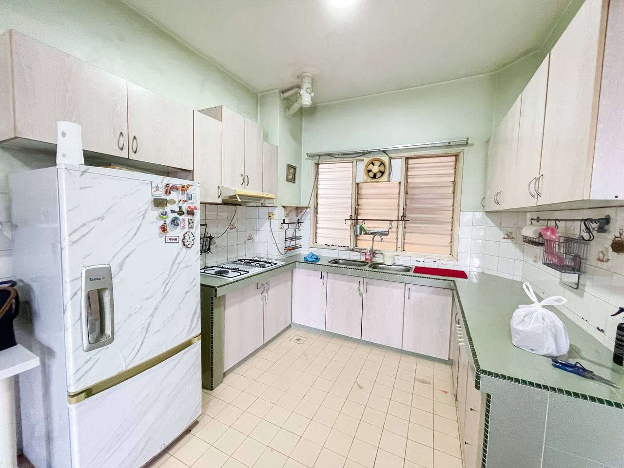 Petaling Indah Condominium - photo 5