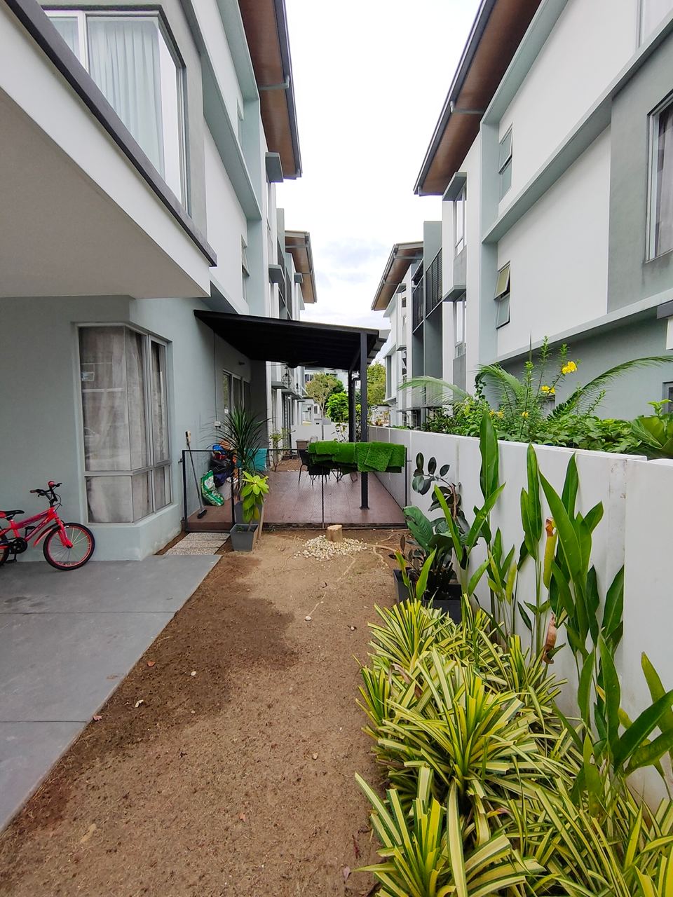 Fully Furnished Parkfield Tropicana Heights Kajang - photo 2