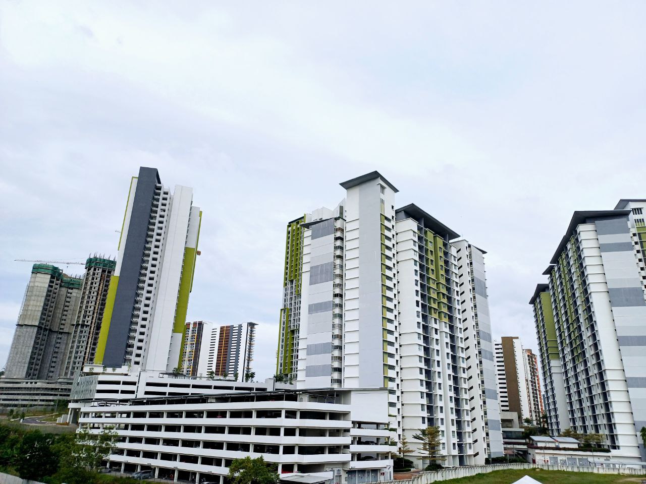 Ivory Residence - photo 3