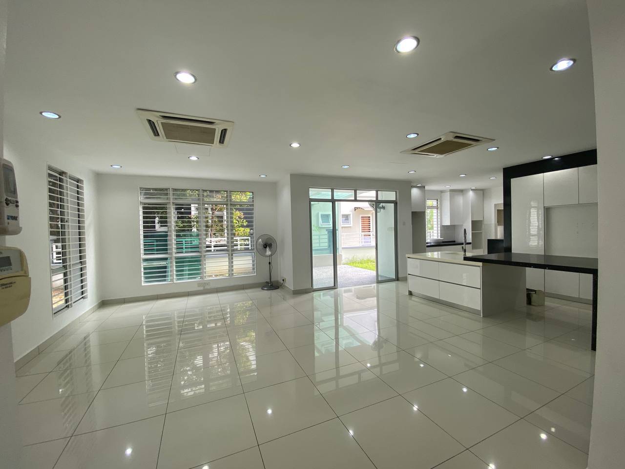 2 Storey Saujana Villa Kajang - photo 3