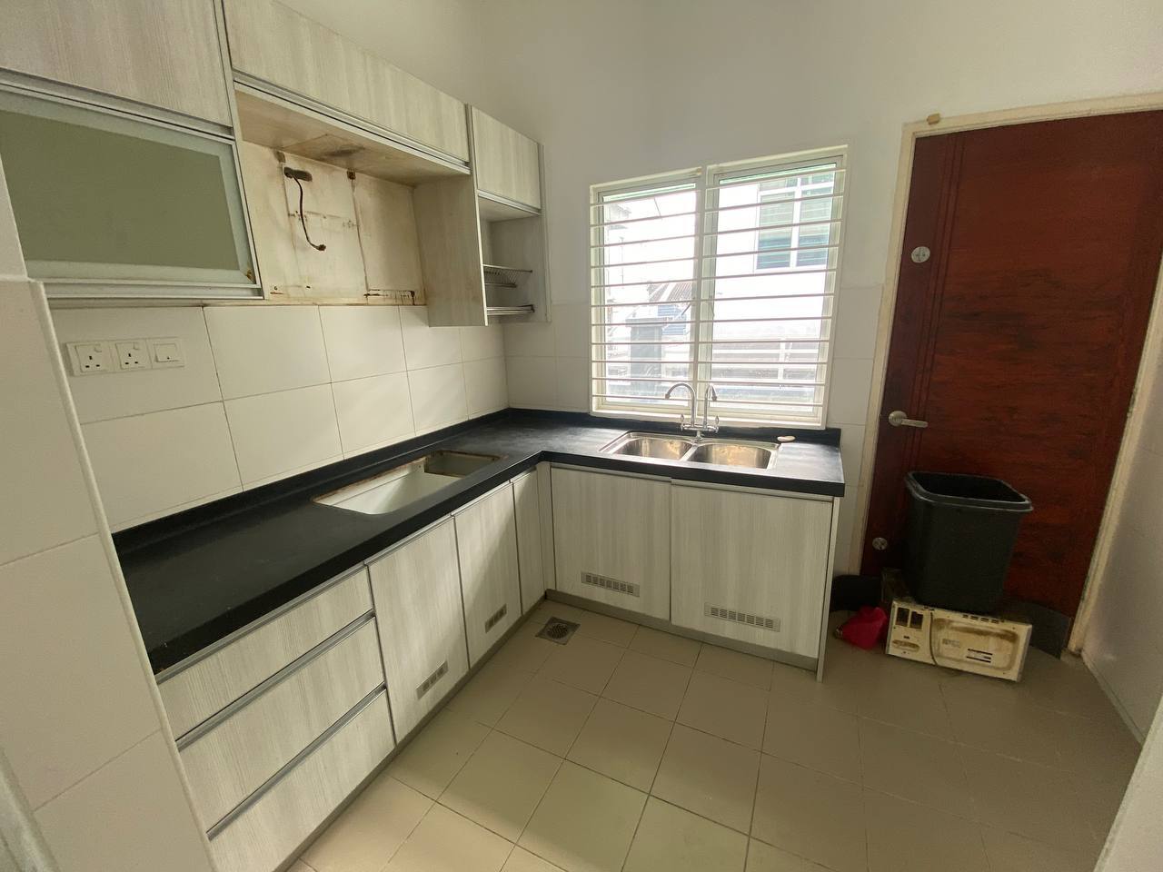 2 Storey Saujana Villa Kajang - photo 9