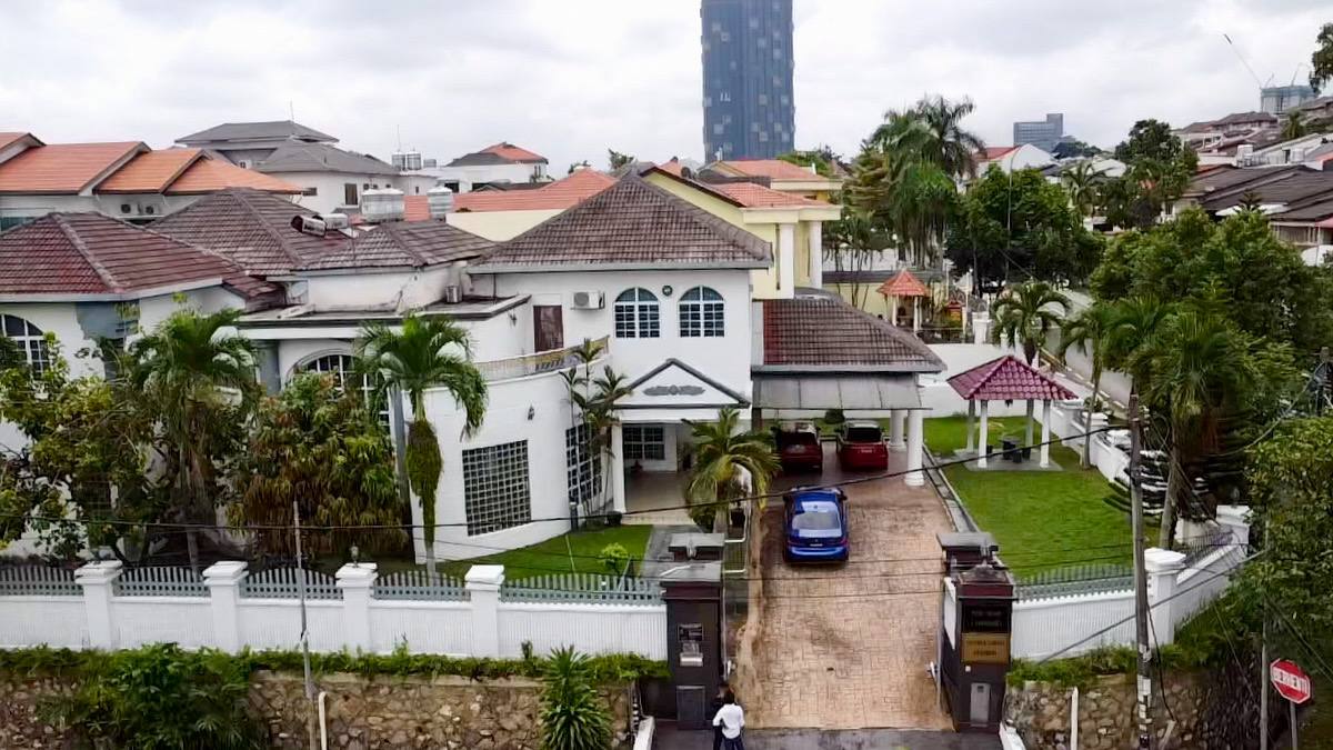 Bungalow Taman Midah Cheras - photo 3
