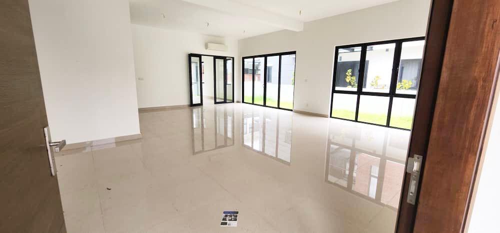 Lucent Residence - photo 3