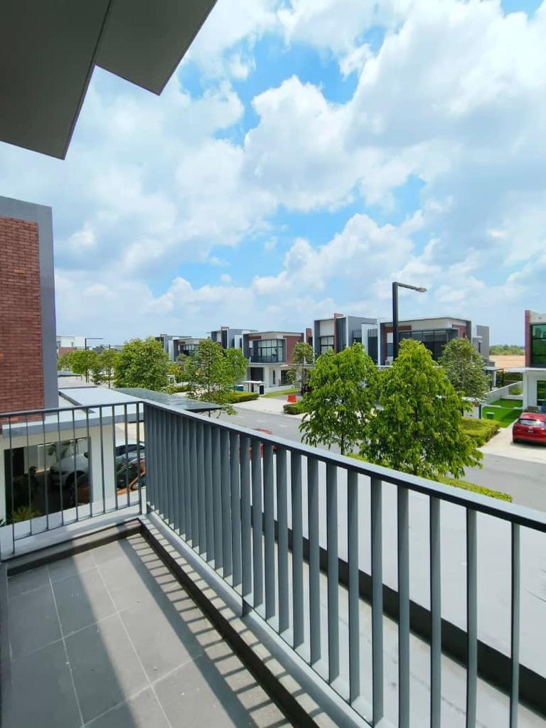 Lucent Residence - photo 4