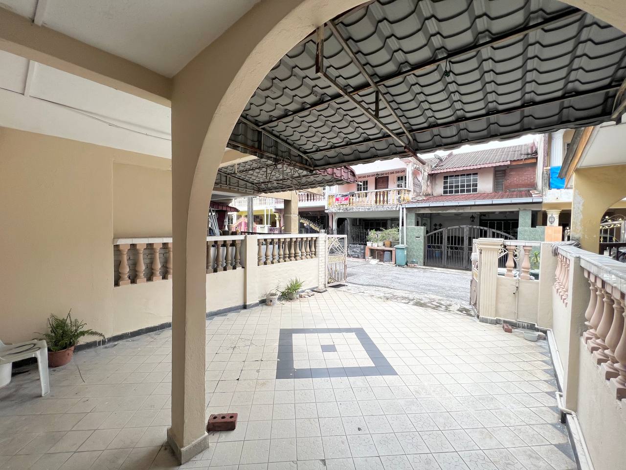 Taman Koperasi Polis - photo 10