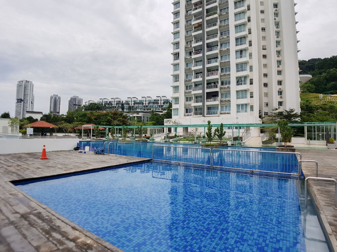 3 RESIDEN CONDO MELAWATI - photo 2