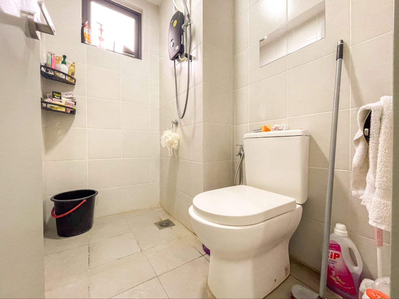 Corner Unit M Centura Sevice Residence by Mah Sing - photo 11