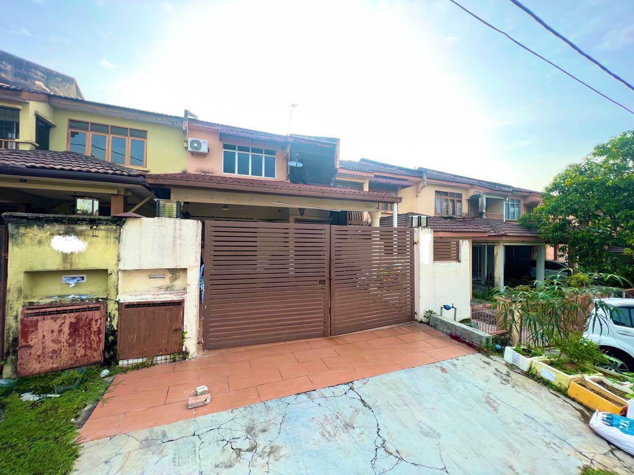 Taman Saujana Puchong - photo 2