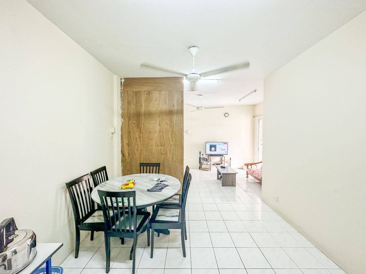 Indah Condominium - photo 4