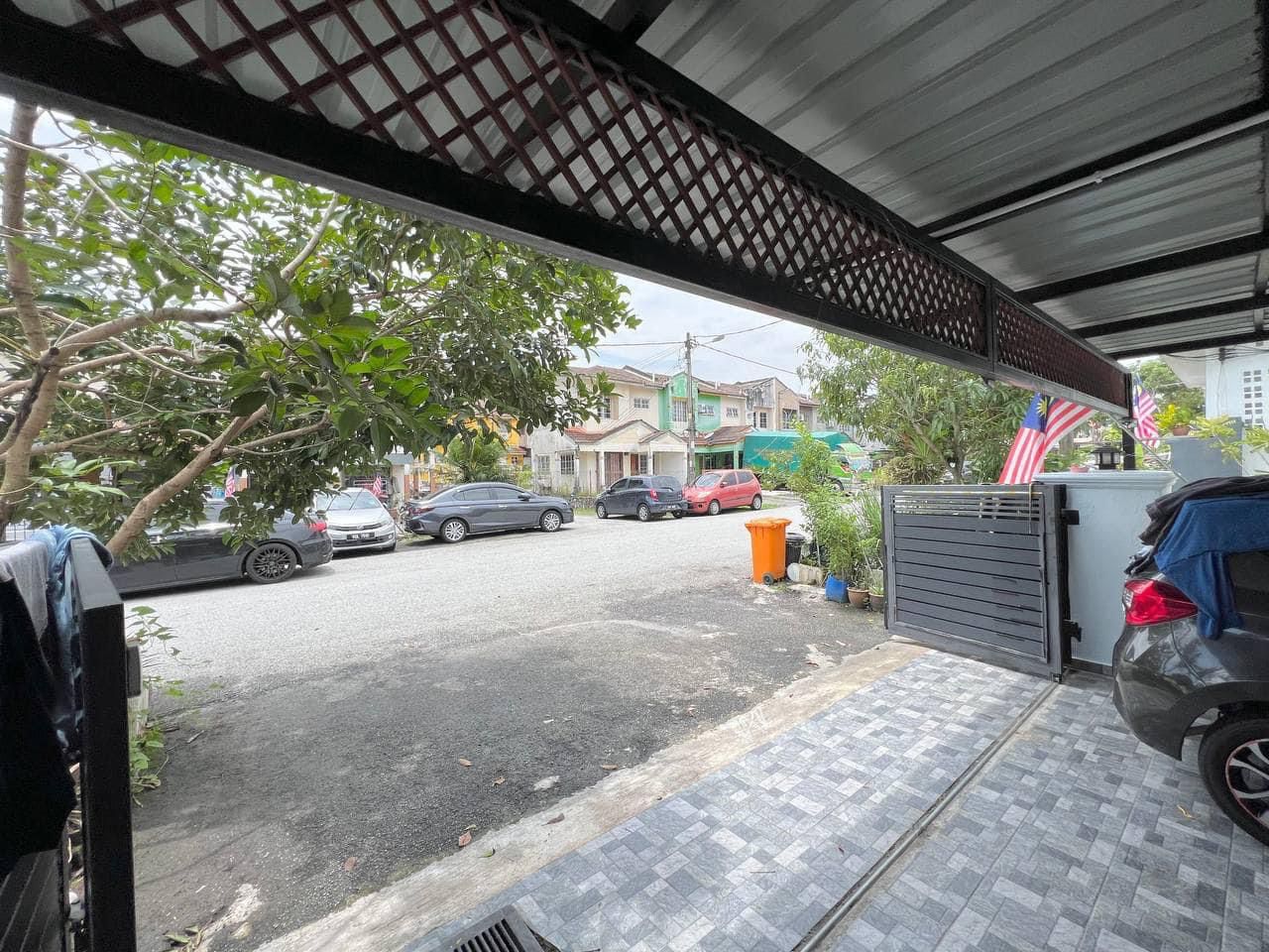 Puncak Alam - photo 2