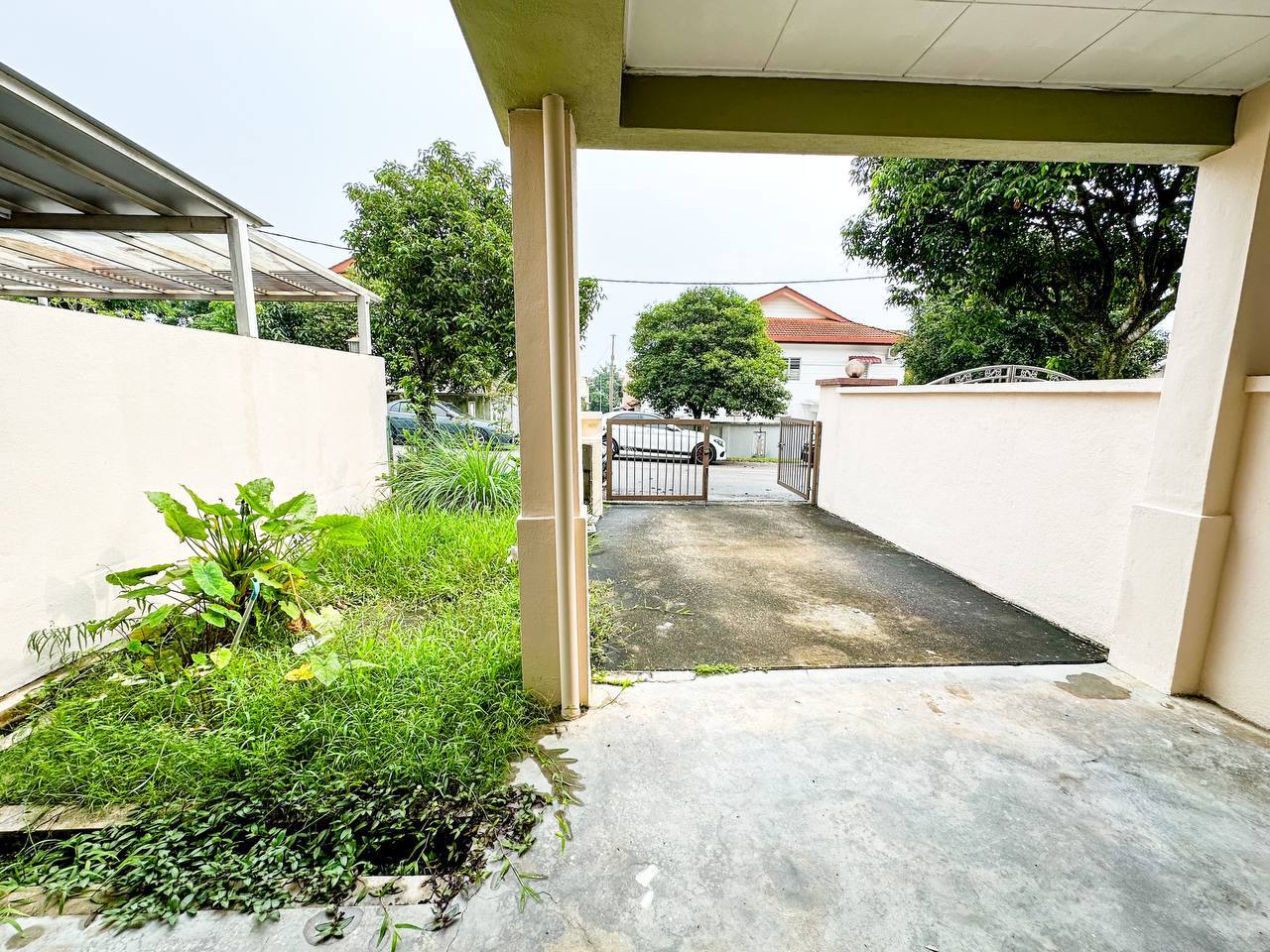 Taman Ukay Bistari - photo 3